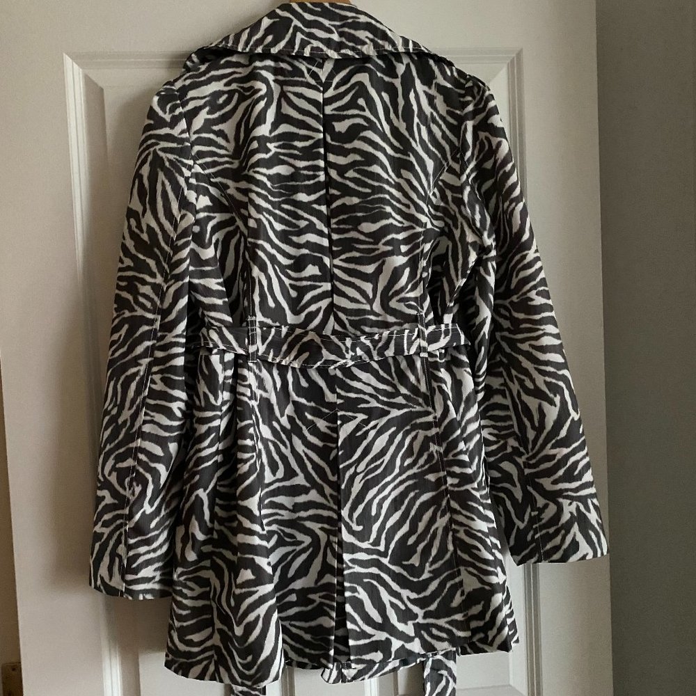 Guess Zebra Print Trench Coat in Black and White - Picture 2 of 9